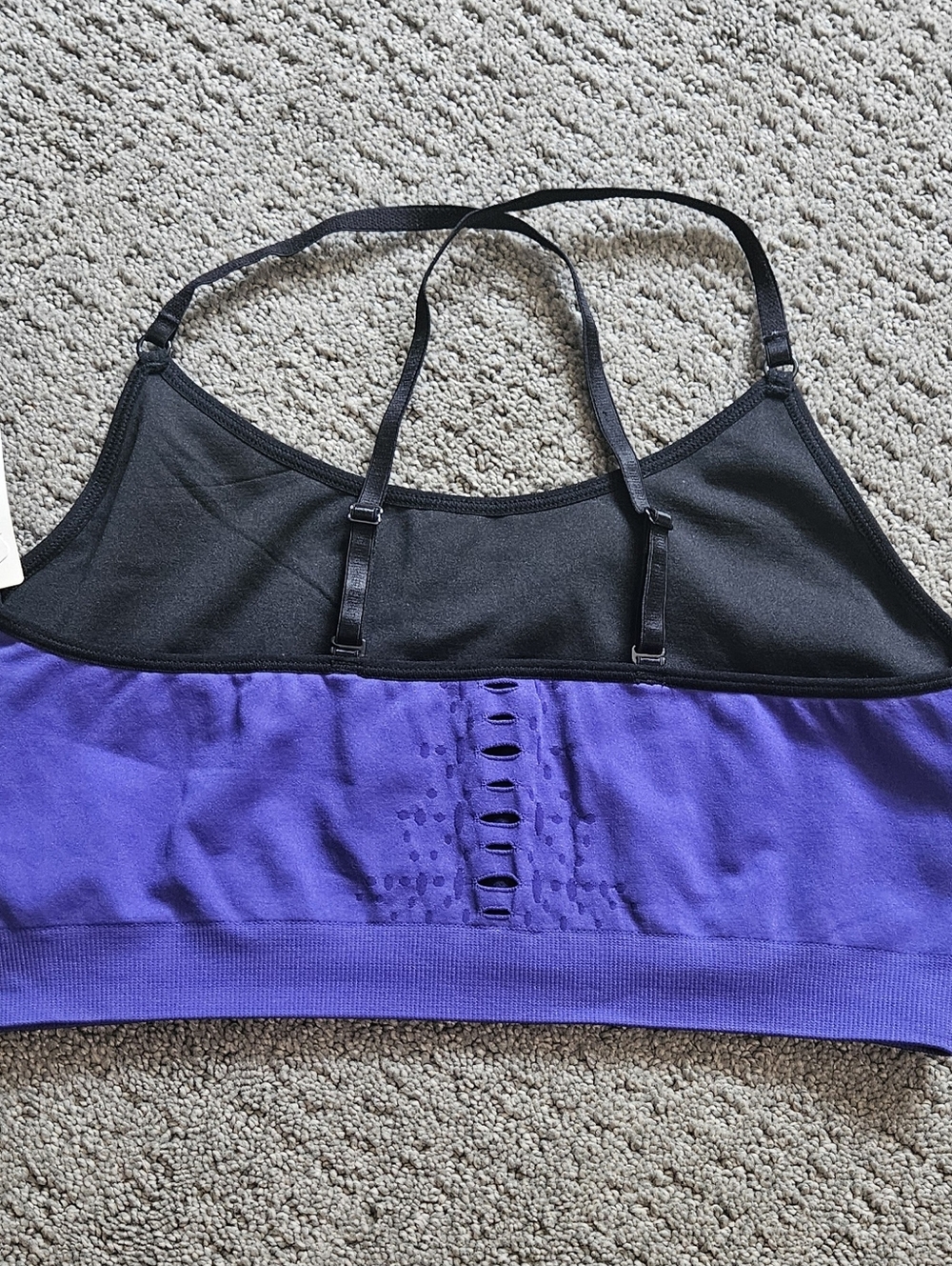Champion Purple Seamless Sports Bra with Eyelet Front - Picture 3 of 4